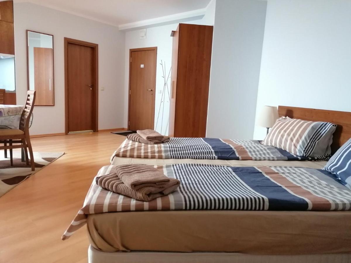 Studio Villa Park 408 โบโรเวทส์ ภายนอก รูปภาพ