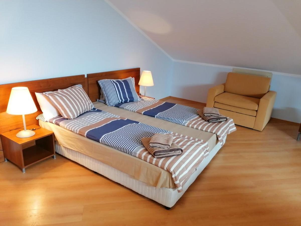 Studio Villa Park 408 โบโรเวทส์ ภายนอก รูปภาพ